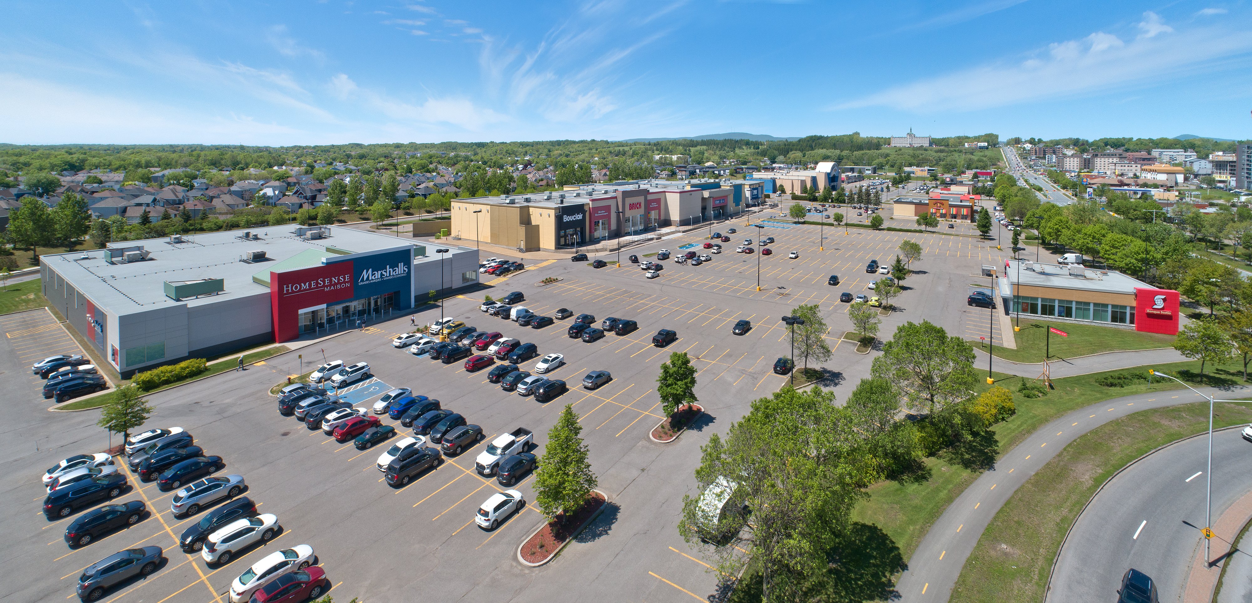 Forum shopping malls