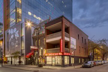 Immeuble au centre-ville de Montréal