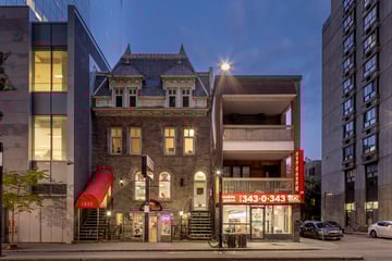 Immeuble au centre-ville de Montréal